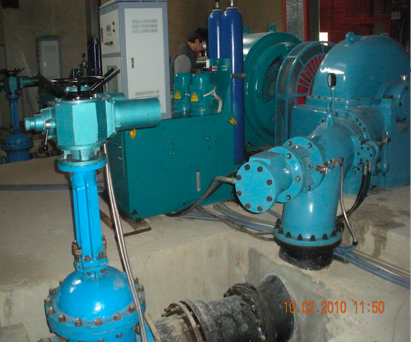 Turgo turbine generator governor gate valve